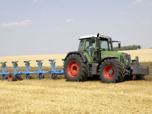 Картинка техника тракторы