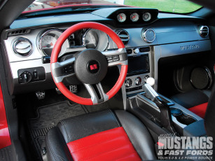 Картинка 2005 ford mustang gt автомобили спидометры торпедо