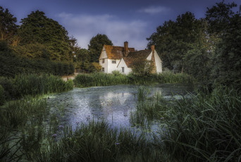 Картинка города -+пейзажи простор