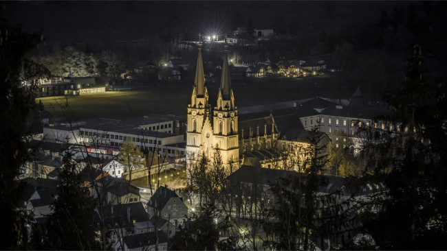 Обои картинки фото города, - католические соборы,  костелы,  аббатства, простор