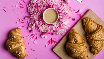 Картинка еда хлеб +выпечка кофе георгины лепестки круассаны выпечка