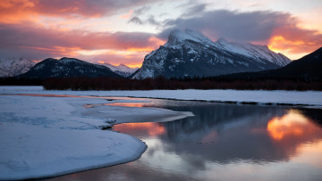 обоя природа, реки, озера, горы, снег, лес, лед, река, закат