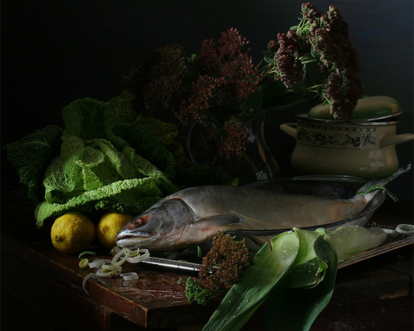 Обои картинки фото ира, быкова, натюрморт, большой, рыбой, еда