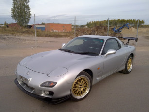 Картинка автомобили mazda