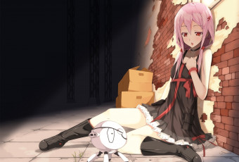 Картинка аниме guilty crown yuzuriha inori сидит робот девушка fyu-neru коробки стена