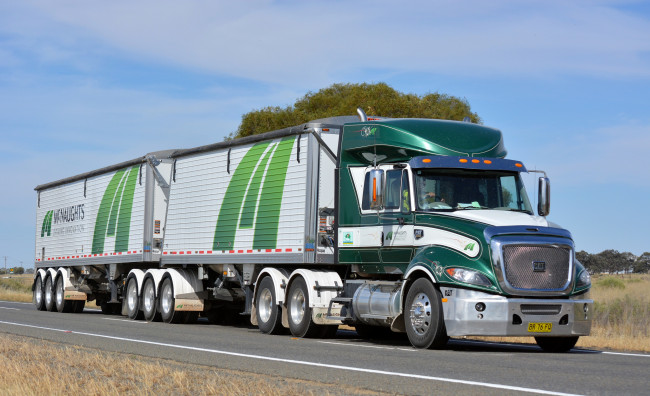 Обои картинки фото автомобили, cat trucks, тягач, автопоезд, тяжелый, грузовик