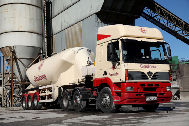 Обои картинки фото автомобили, грузовики, тягач, грузовик, тяжелый