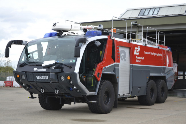 Обои картинки фото автомобили, пожарные машины, автомобиль, пожарный, спецтехника