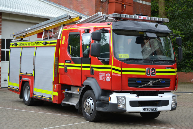 Обои картинки фото автомобили, пожарные машины, автомобиль, пожарный, спецтехника