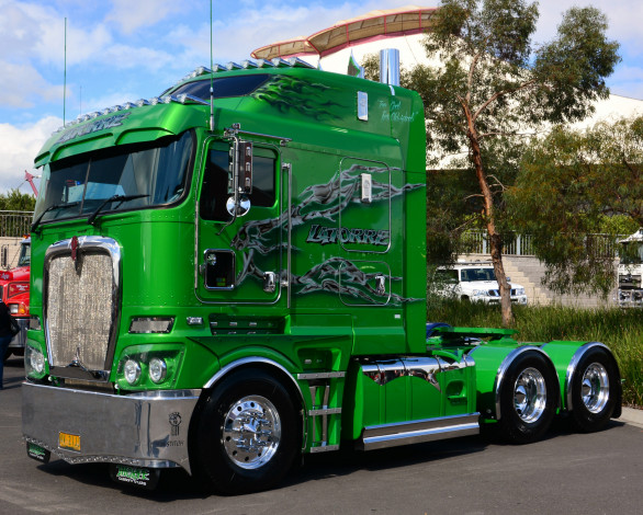 Обои картинки фото автомобили, kenworth, тяжелый, грузовик, седельный, тягач