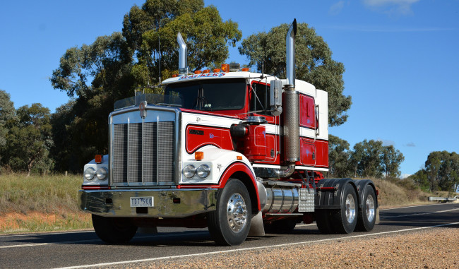 Обои картинки фото автомобили, kenworth, тяжелый, грузовик, седельный, тягач
