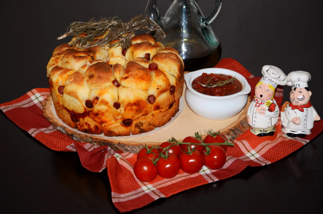 Обои картинки фото еда, пироги, помидоры, выпечка, пирог, томаты