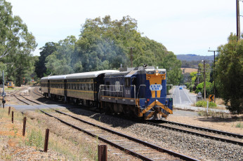 Картинка техника поезда рельсы состав локомотив