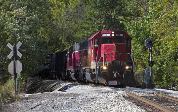 Картинка техника поезда рельсы состав локомотив