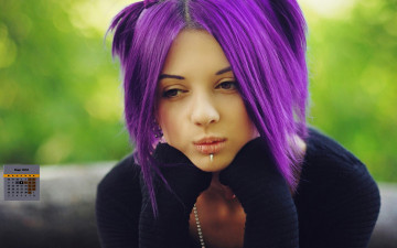 Картинка календари девушки взгляд 2018 лицо