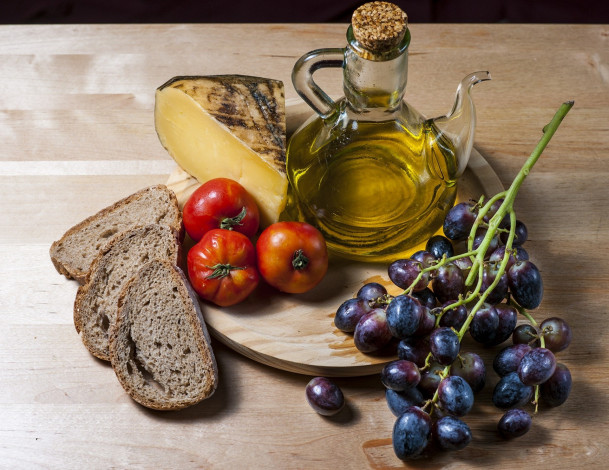 Обои картинки фото еда, натюрморт, снедь, хлеб, томаты, помидоры