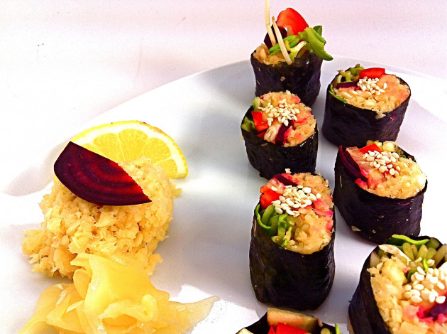 Обои картинки фото еда, рыба,  морепродукты,  суши,  роллы, кухня, японская, роллы