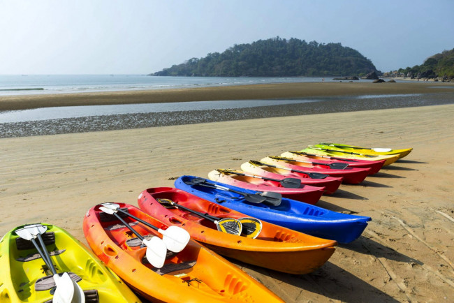 Обои картинки фото корабли, лодки,  шлюпки, пляж, песок