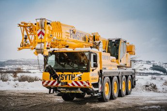 Картинка техника краны liebherr