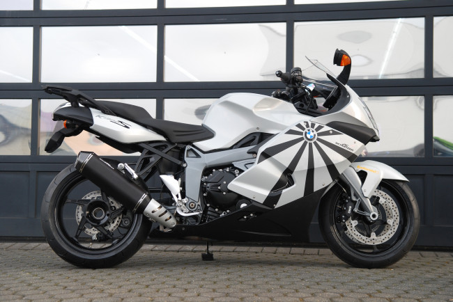 Обои картинки фото мотоциклы, bmw