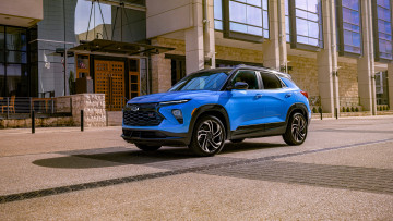 Картинка chevrolet+trailblazer+rs+2024 автомобили chevrolet сhevrolet trailblazer rs 2024 крoссoвeр синий город