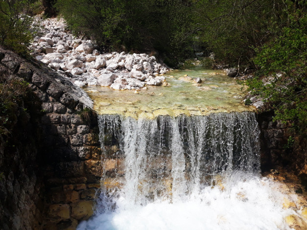 Обои картинки фото cascade waterfall kamniska bistrica, природа, водопады, cascade, waterfall, kamniska, bistrica