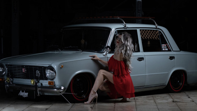 Обои картинки фото автомобили, -авто с девушками, ваз, 2101, красивая, девушка