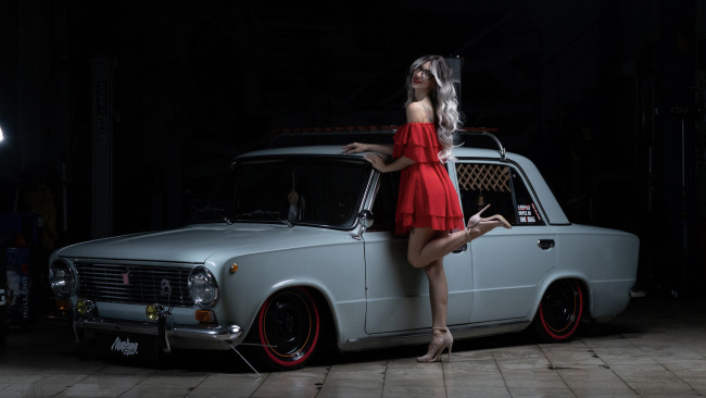 Обои картинки фото автомобили, -авто с девушками, ваз, 2101, красивая, девушка