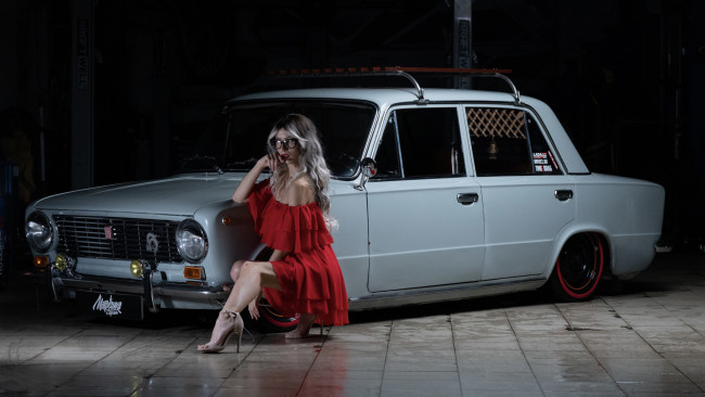 Обои картинки фото автомобили, -авто с девушками, ваз, 2101, красивая, девушка