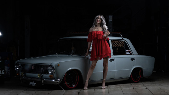 Обои картинки фото автомобили, -авто с девушками, ваз, 2101, красивая, девушка