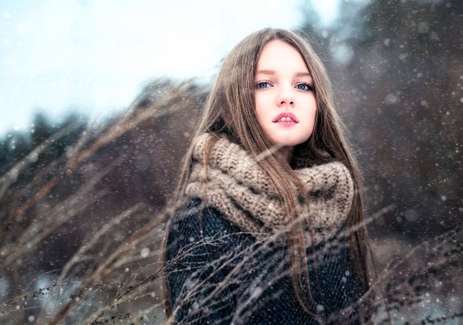 Обои картинки фото разное, дети, девочка, шарф, снег, пальто