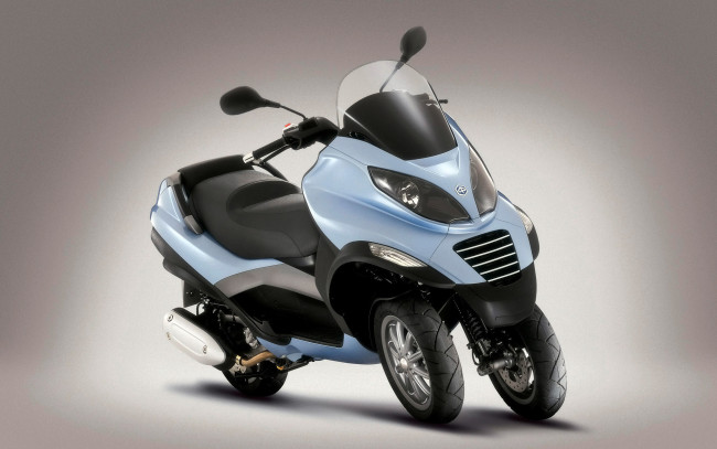 Обои картинки фото мотоциклы, мотороллеры