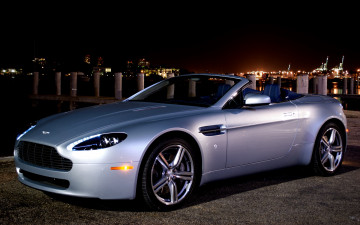 Картинка автомобили aston martin