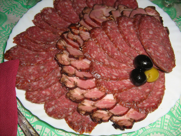 Обои картинки фото еда, колбасные, изделия