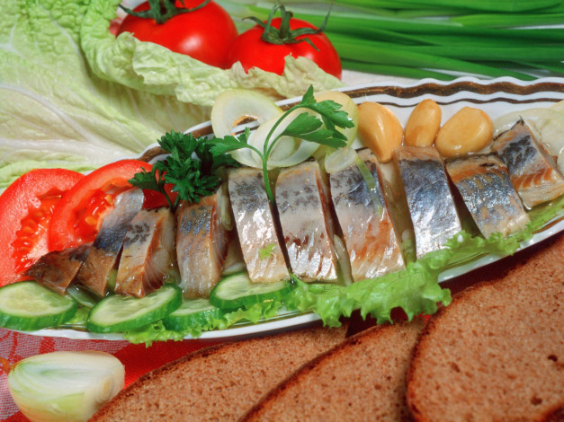 Обои картинки фото еда, рыбные, блюда, морепродуктами, томаты, помидоры