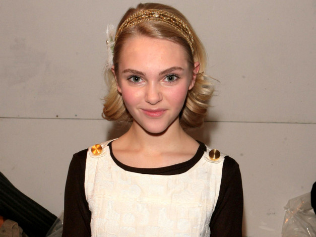 Обои картинки фото Anna Sophia Robb, девушки