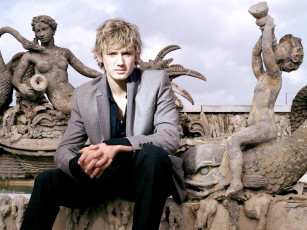 Картинка alex pettyfer мужчины