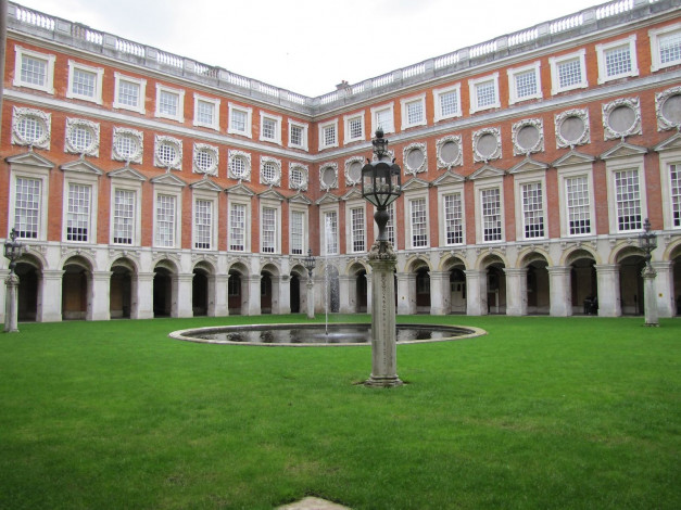 Обои картинки фото hampton, court, palace, london, города, лондон, великобритания