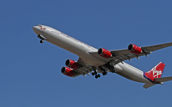 Обои картинки фото авиация, пассажирские, самолёты, полёт