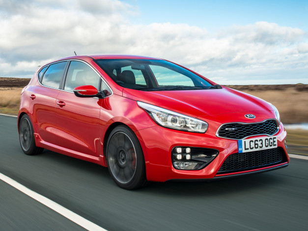 Обои картинки фото автомобили, kia, ceed, gt, uk-spec, 2013, красный