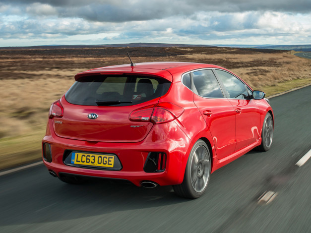 Обои картинки фото автомобили, kia, ceed, красный, 2013, uk-spec, gt