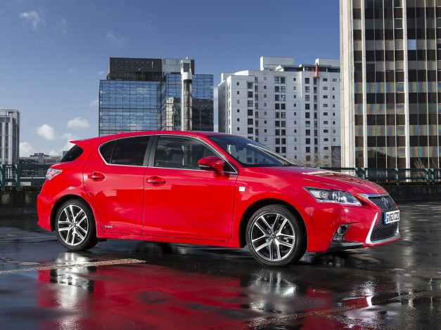 Обои картинки фото автомобили, lexus, ct, 200h, f-sport, uk-spec, 2014, красный