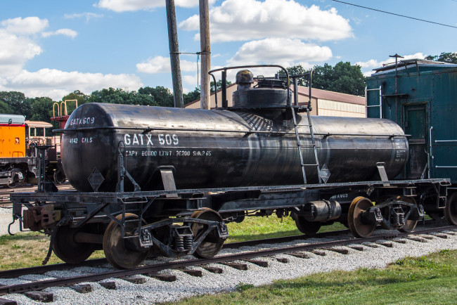 Обои картинки фото техника, вагоны, цистерна, железнодорожная