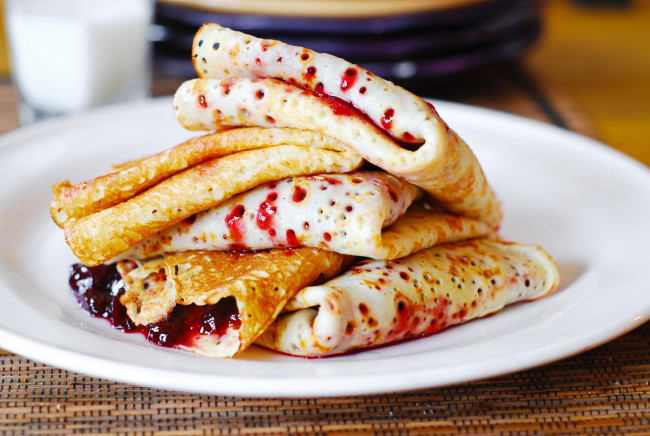 Обои картинки фото еда, блины,  оладьи, варенье