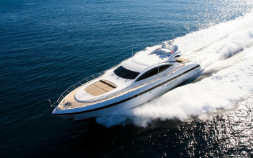 Картинка корабли Яхты брызги море скорость яхта