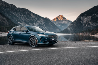 Картинка автомобили cupra