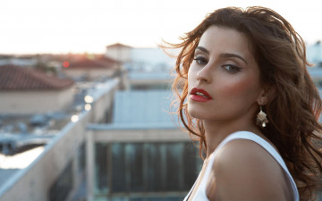 Картинка музыка nelly furtado макияж