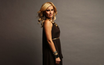 Картинка музыка nelly furtado украшения