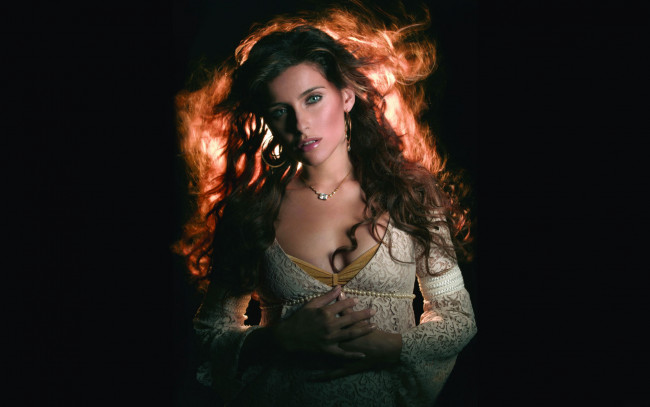 Обои картинки фото музыка, nelly, furtado, гипюровое, платье