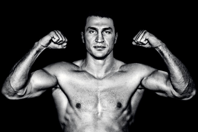 Обои картинки фото мужчины, виталий, владимир, кличко, мускулы, боксер